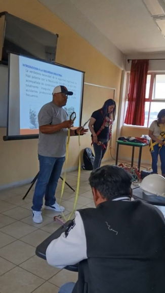 GRUPO3.jpg